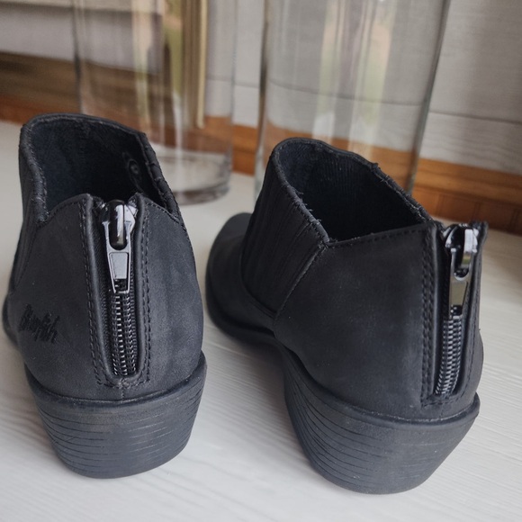 Size 8- Blowfish Malibu Vegan Ankle Western Cowboy Boots Booties- black - Picture 4 of 9